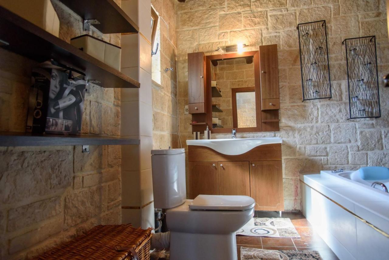 Traditional Stonehouse Vickyヘルソニソス エクステリア 写真