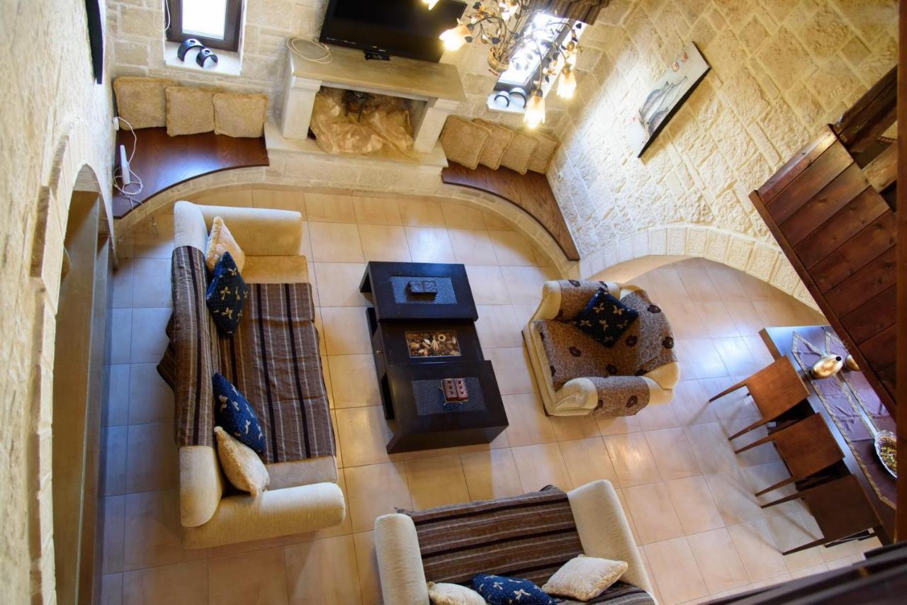 Traditional Stonehouse Vickyヘルソニソス エクステリア 写真